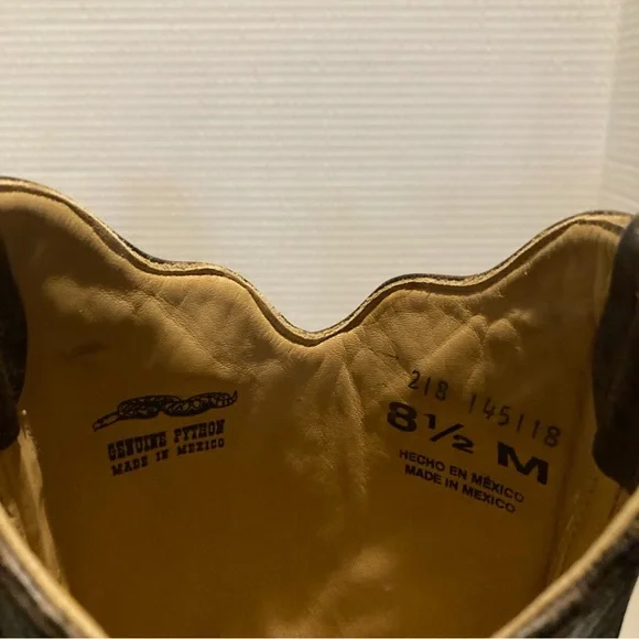 Women’s Brown Leather With Tan Python And Embroidery Pull On Cowboy Boots SZ 8.5 - Picture 9 of 11